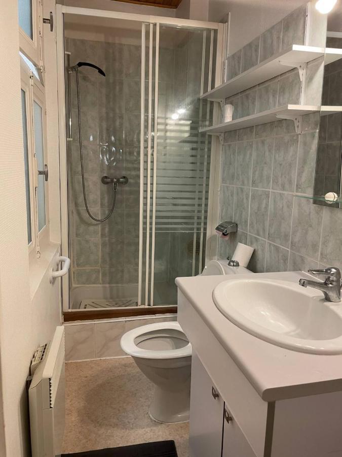 Studio N•2 Avec Patio En Plein Coeur De La Ville 巴涅尔德比戈尔 外观 照片