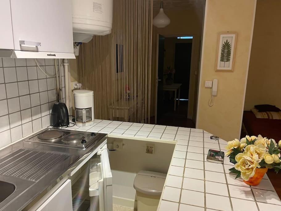 Studio N•2 Avec Patio En Plein Coeur De La Ville 巴涅尔德比戈尔 外观 照片