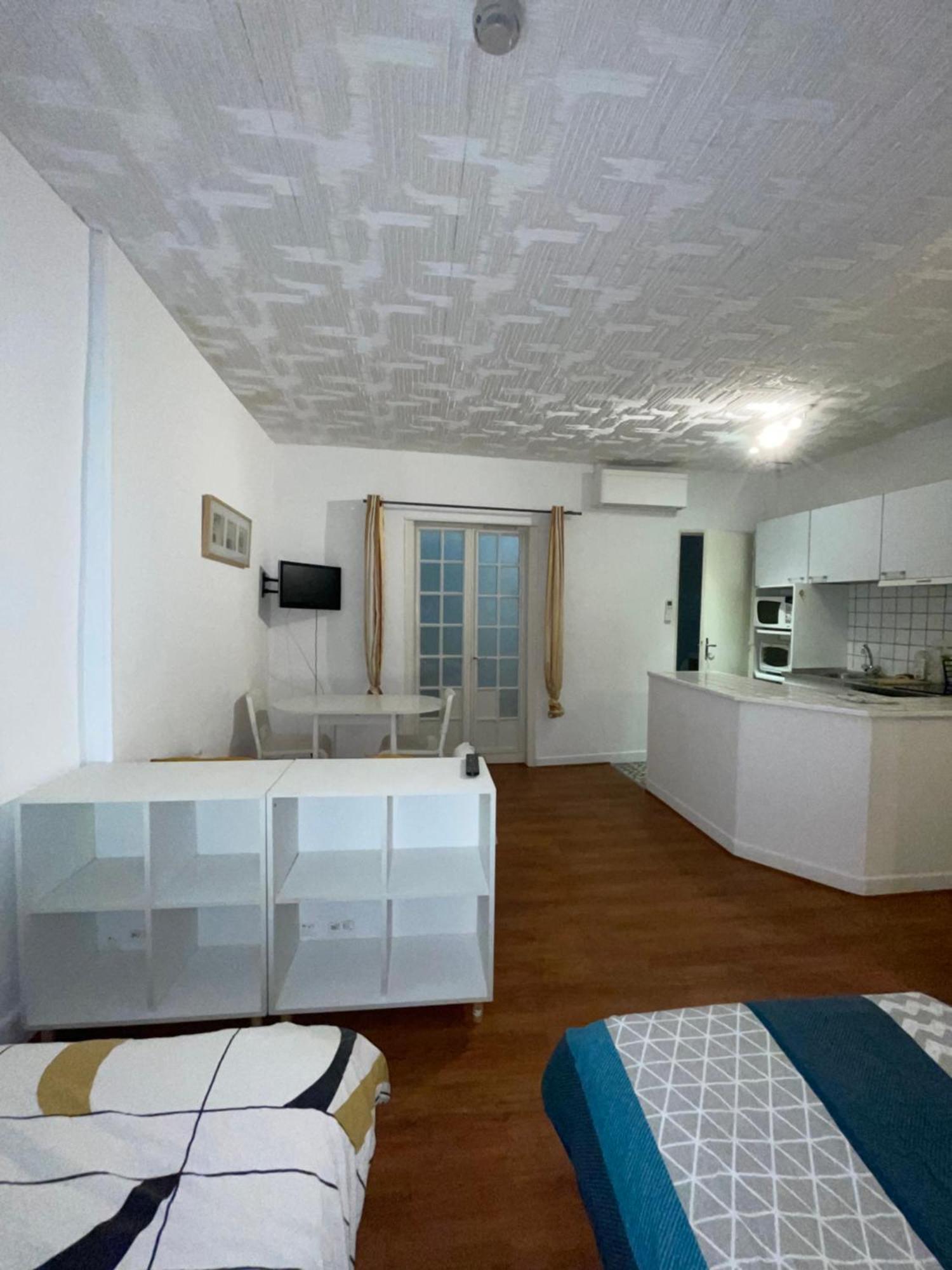Studio N•2 Avec Patio En Plein Coeur De La Ville 巴涅尔德比戈尔 外观 照片